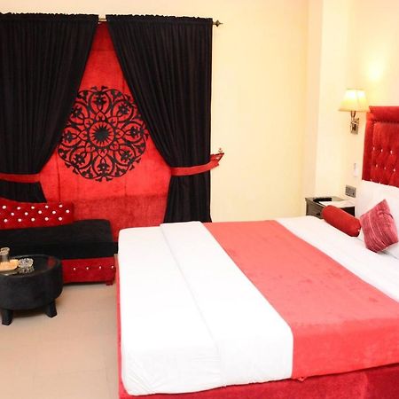 Hotel Move-N-Pick Муррее Экстерьер фото