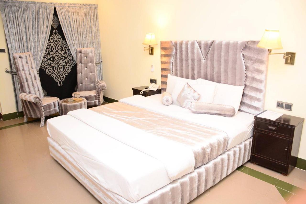 Hotel Move-N-Pick Муррее Экстерьер фото