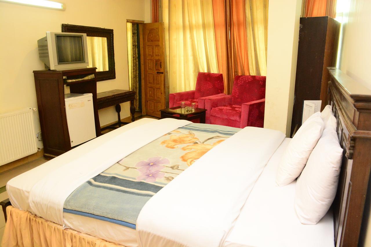 Hotel Move-N-Pick Муррее Экстерьер фото